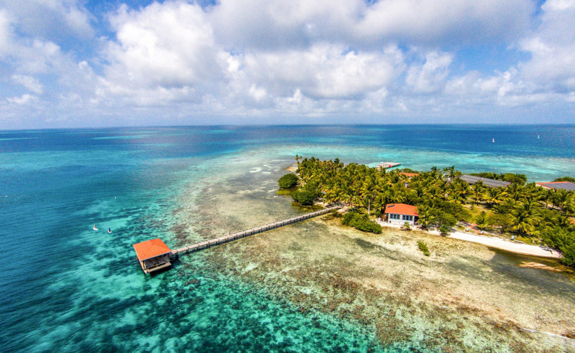 A private island in Belize: do you want to buy it?