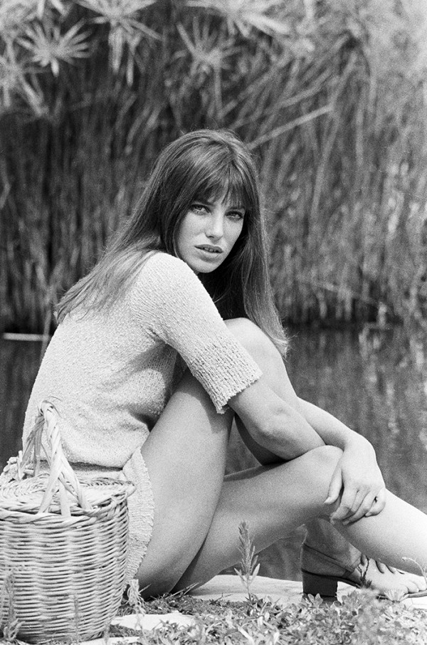 Jane Birkin and her chic basket - The Chic Flâneuse