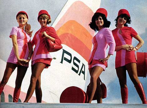 vintage-airline-stewardesses-thechicflaneuse