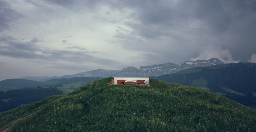 null stern hotel bed in the swiss alps thechicflaneuse