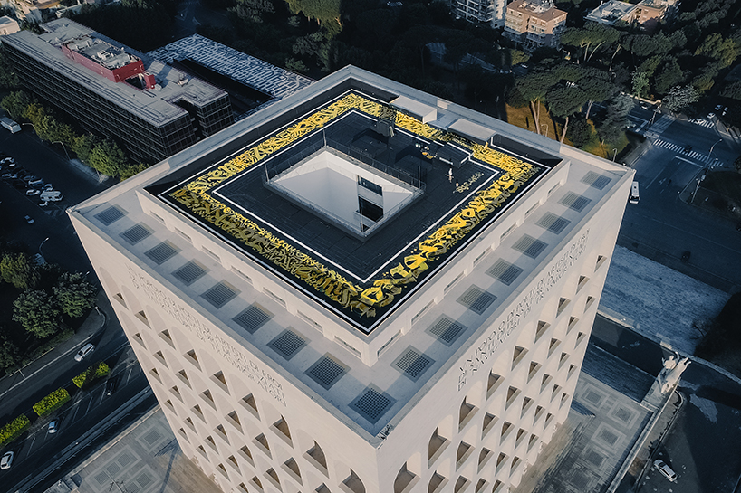 pokras-lampas-fendi-calligraphy-graffiti-rome-thechicflaneuse-palazzo della civiltà italaiana