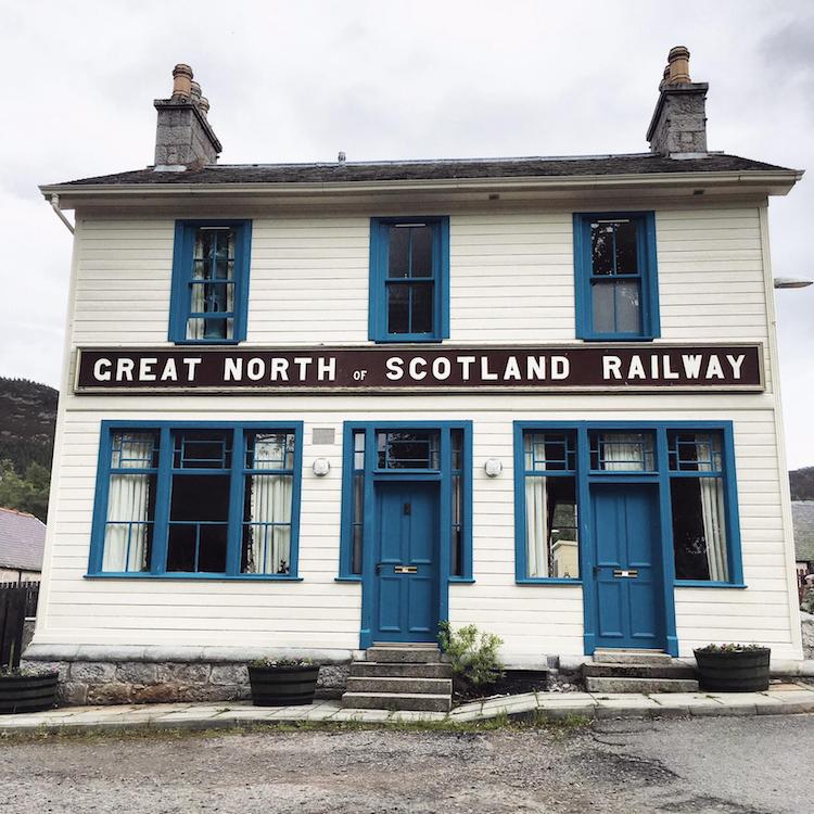 Braemar, Scotland - accidental wes anderson - thechicflaneuse