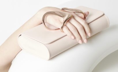 zaha-hadid-glove-clutch-blush thechicflaneuse