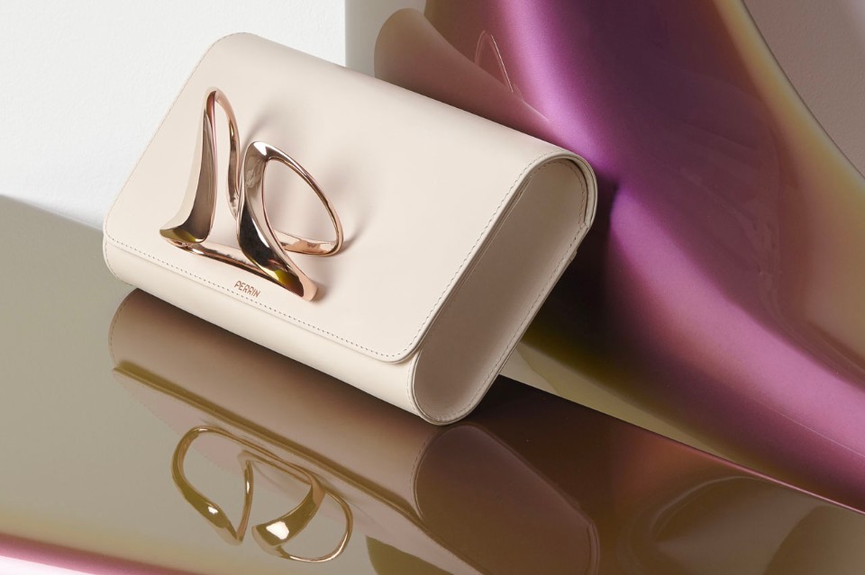 zaha-hadid-perrin paris glove-clutch-blush color the chicflaneuse