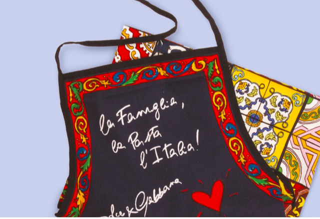 dolce gabbana apron famiglia pasta italia